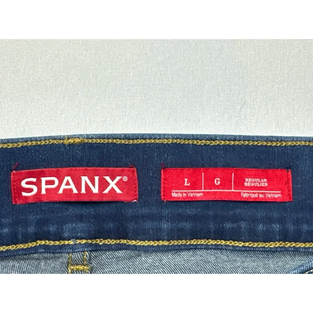 SPANX Women's Flare Leg‎ Pull On Blue Stretch Jeans - Size L Reg (33x26)